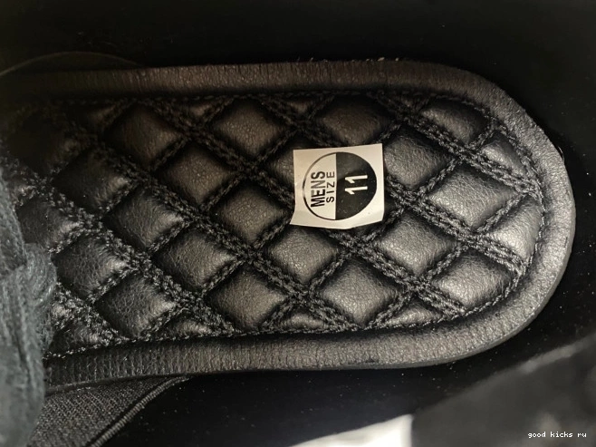 80% Off Sale Pony 4 Black Hair 819139-010 Retro Jordan 0711